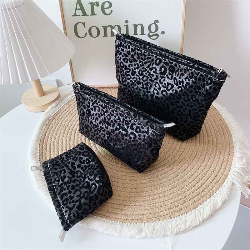 Womens Geometric-Line Fabric Cosmetic Bag