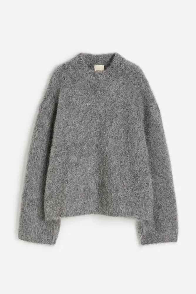 Round Neck Solid Color Long Velvet Sweaters Top