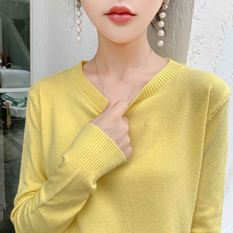 Womens Long-sleeve Knitted Pullover With A Crew Neck Lightweight Sweater Top