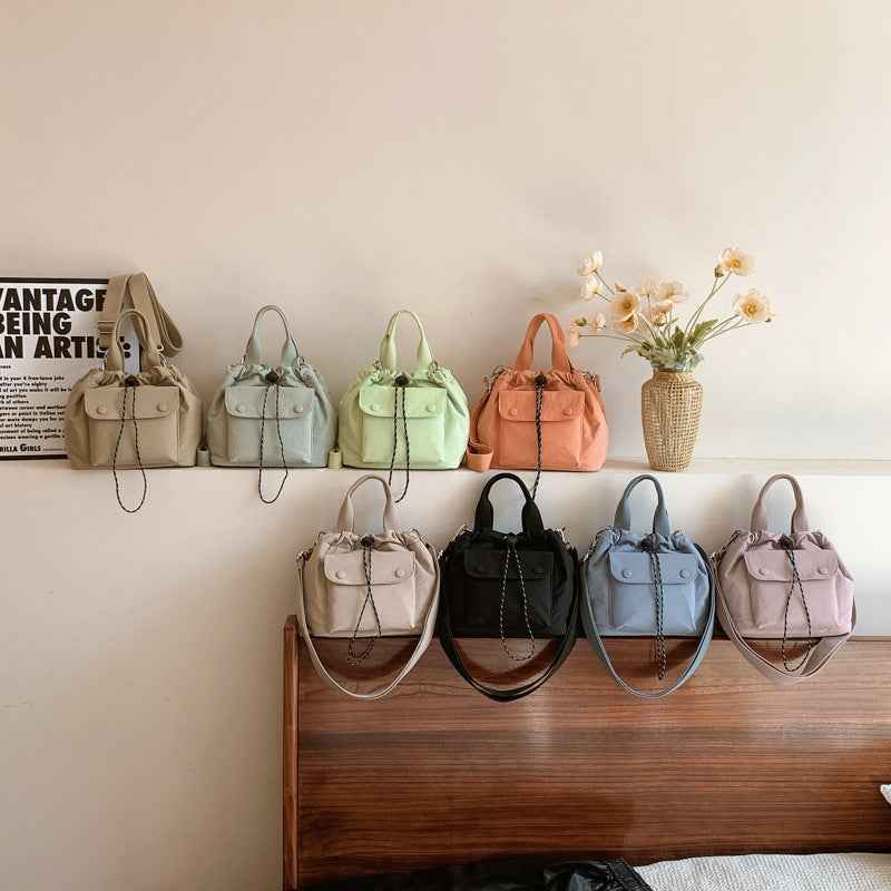 Womens Simple Versatile Lightweight Oxford Cloth Shoulder Bag