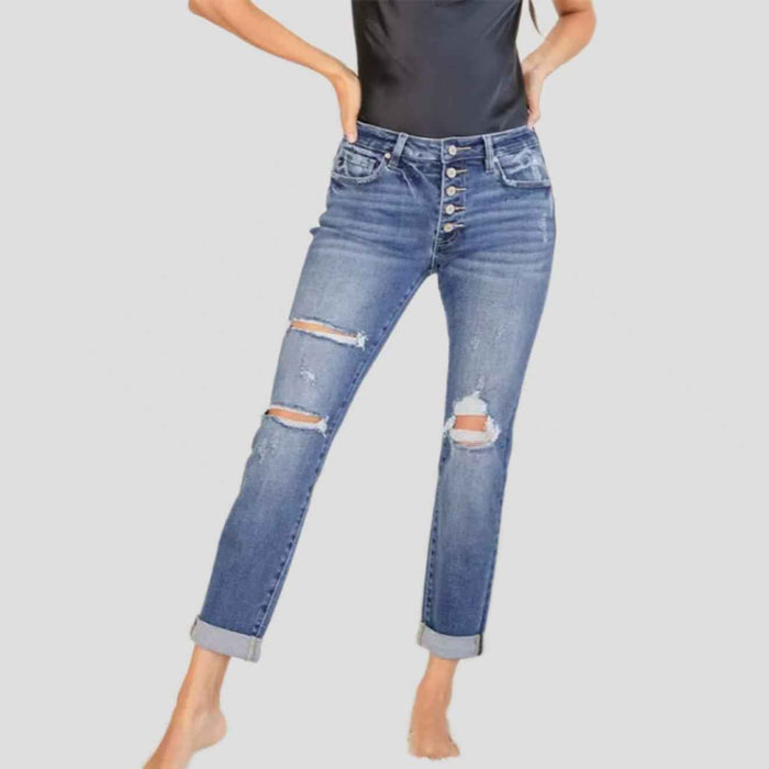 Jean droit slim tendance pour femme, coupe ajustée, effet déchiré et bords retroussés