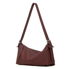 Vegetable-tanned Cowhide Hobo Bag With A Belt-attachable Design