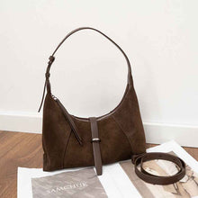 Korean-style Womens Commuter Shoulder Bag With A Textured Cross-body Design