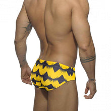 Men's European And American Skinny Swimming Trunks Beach