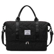 High-capacity Fitness Bag With A Dry-wet Separation Design