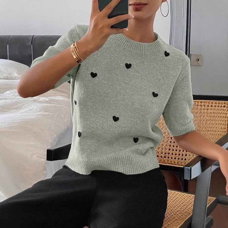 Womens Crew-Neck Pullover Heart Jacquard Knitted Sweater