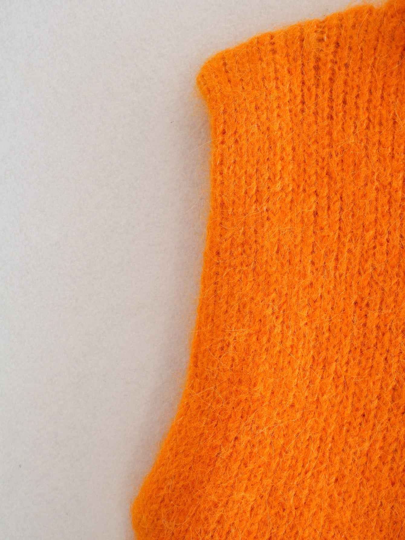Crewneck Knit Tank Top Sleeveless Pullover