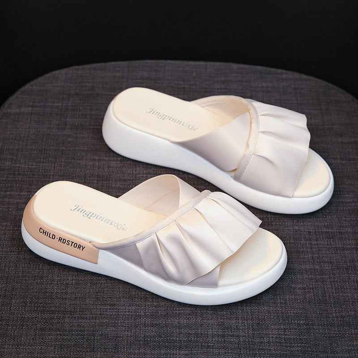 Sandales et chaussons pour femmes