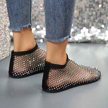 New Hollow Flat Sandals With Rhinestone Design Summer Fashion Round Toe Shoes For Women