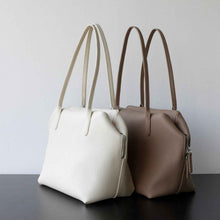 Simple Relaxed And Laid-back Single-shoulder Bag