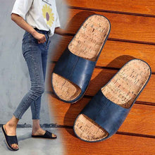 Large Size Retro Wood Grain Flat Sandals Women