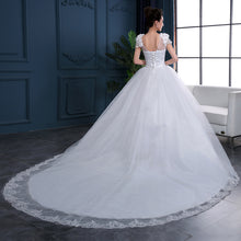 Large Trailing Lace Lace Tie Wedding Dress Slim And Slim by Mirlaine Univers