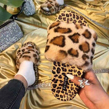 Home Fashion European And American New Style Plush Flat Sandals And Slippers For Women In Summer