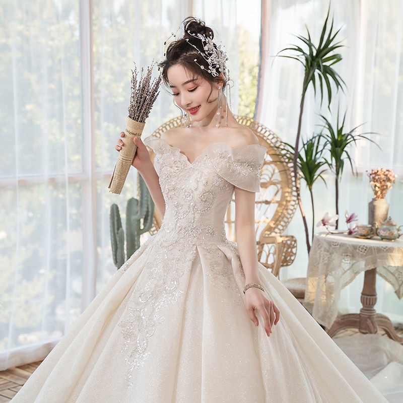 One-Shoulder Main Wedding Dress New Temperament Forest Super Fairy Dream Little Bride Han Trailing Starry Sky by Mirlaine Univers