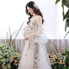 Retro Bridal Gown Super Fairy Bride Tailed Out Yarn Light Wedding Dress by Mirlaine Univers