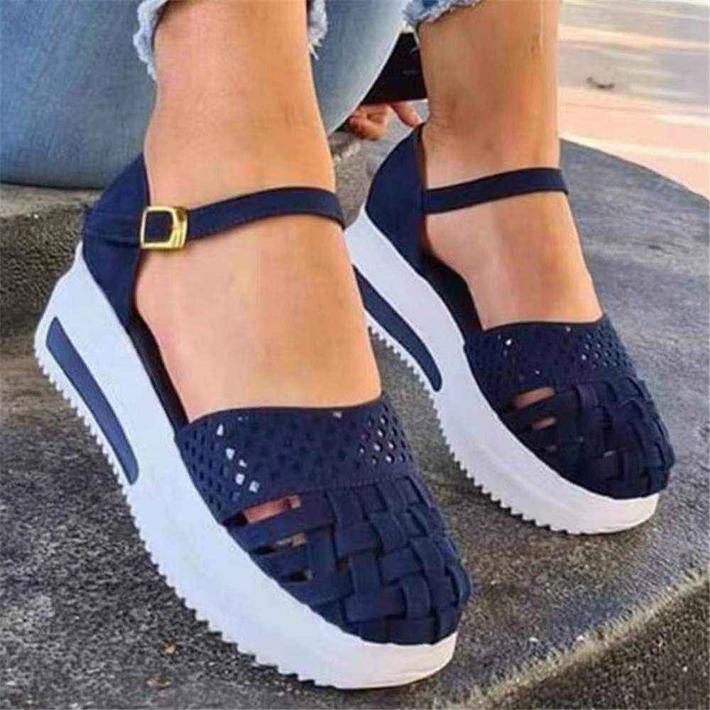 Summer New Fashion Word Buckle With Thick Bottom Toe Cap Sandals For Women