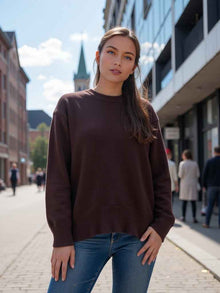Loose And Versatile Knitted Pullover Sweater As A Base Layer