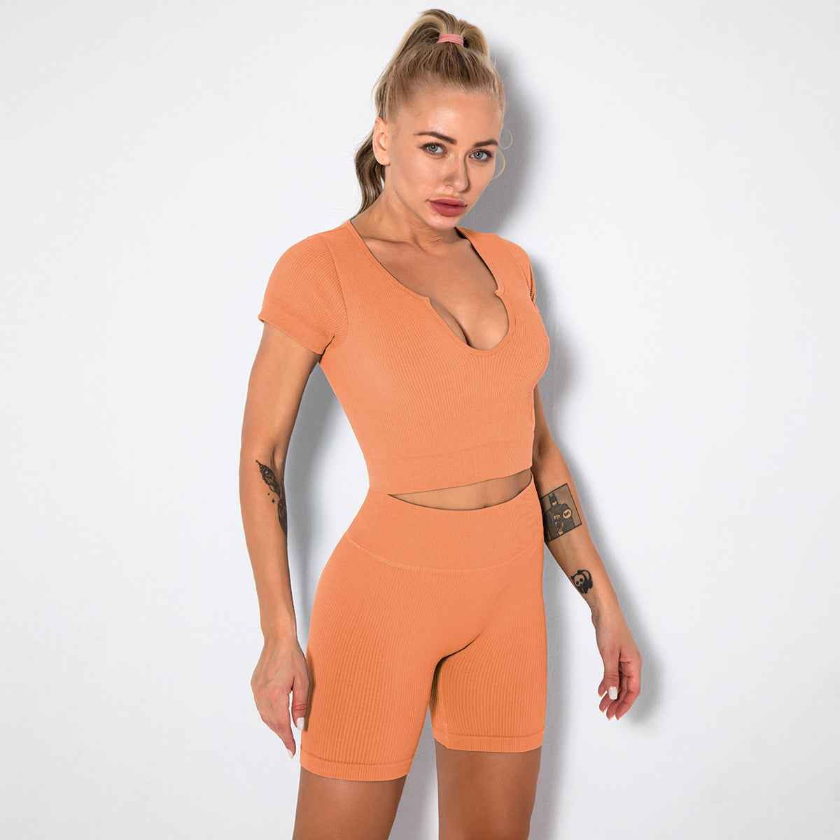 Seamless Knitted Sexy Sports Short-sleeved Shorts Yoga Wear Fitness Suit