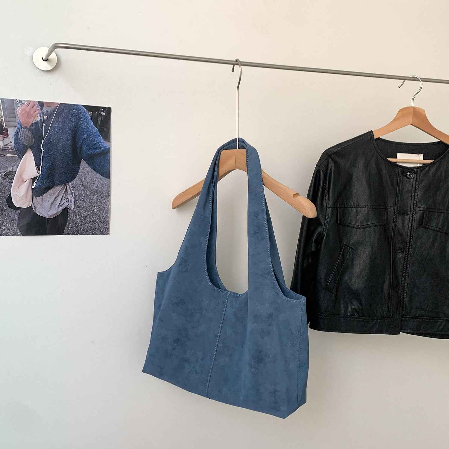 Large-capacity Womens Suede Commuter Underarm Shoulder Bag