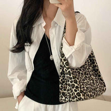 High-End Leopard-Print Design Tote Bag Large-Capacity Casual Shoulder Bag