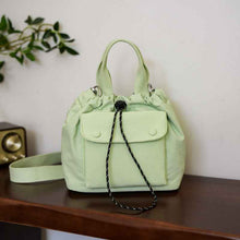 Womens Simple Versatile Lightweight Oxford Cloth Shoulder Bag