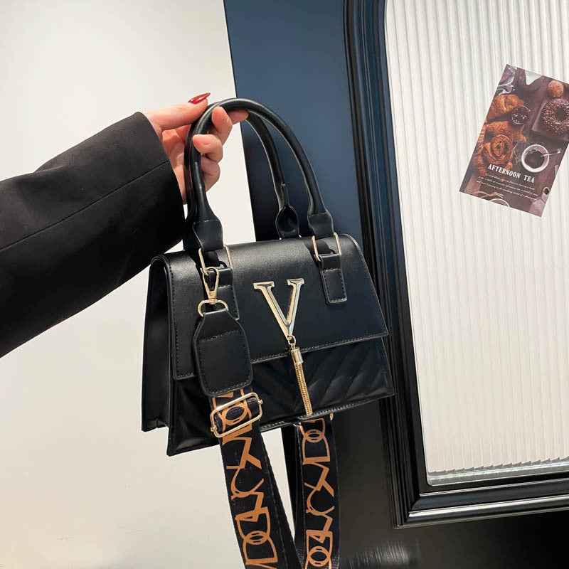 Womens Fashion Solid-Color Tassel Crossbody Bag