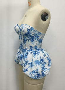 Printed Fishtail Hem Boning Bustier Top by Mirlaine Univers Printed Fishtail Hem Boning Bustier Top Mirlaine Univers printed-fishtail-hem-boning-bustier-top 4 Printed Fishtail Hem Boning Bustier Top Mirlaine Univers Printed Fishtail Hem Boning Bustier Top