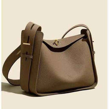 Niche Commuter Design Leather Crossbody Underarm Bag