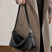 Vegetable-tanned Cowhide Hobo Bag With A Belt-attachable Design