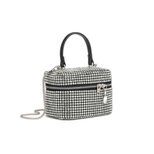 Spring New Fashion Chain ShoulderCrossbody Small Square Handbag