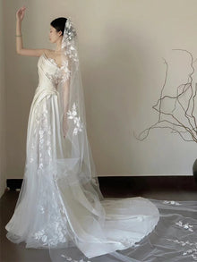 Satin Lace Wedding Veil Tube Top Fishtail Wedding Dress by Mirlaine Univers