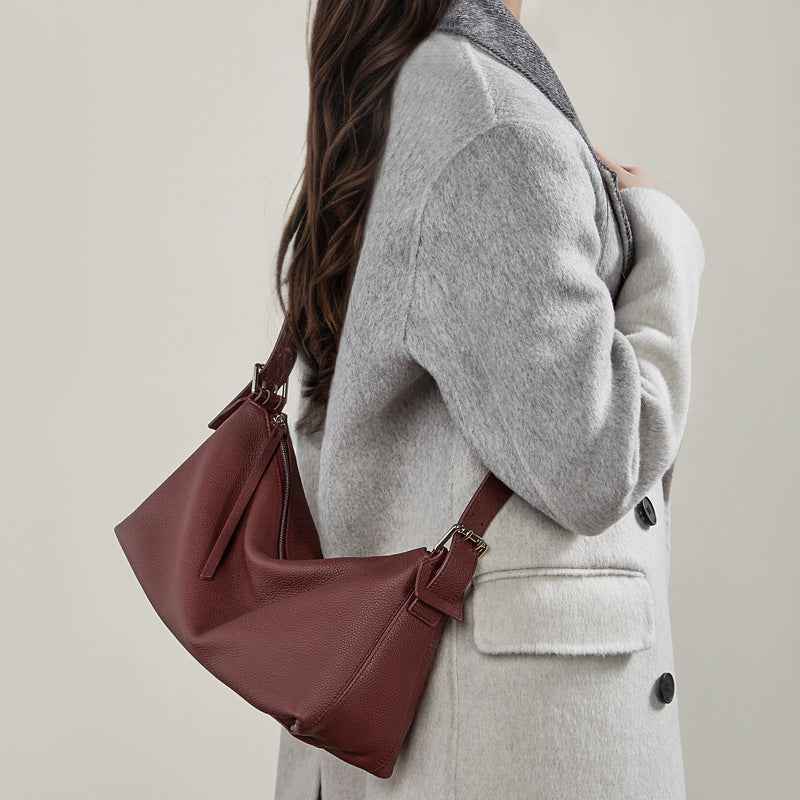 Vegetable-tanned Cowhide Hobo Bag With A Belt-attachable Design