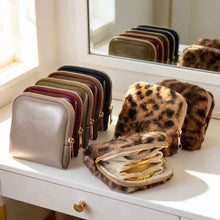 Luxury-Light Ring Pendant Bracelet Multi-Layer Leopard-Print PU Leather Jewelry Organizer Bag