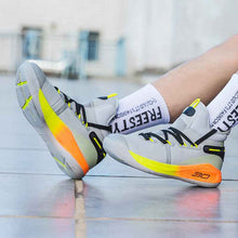 Autumn Basketball Shoes Men's Combat Cement Nail Shoes Rubber Sole Combat Boots Youth Plus Size Basketball Sneaker