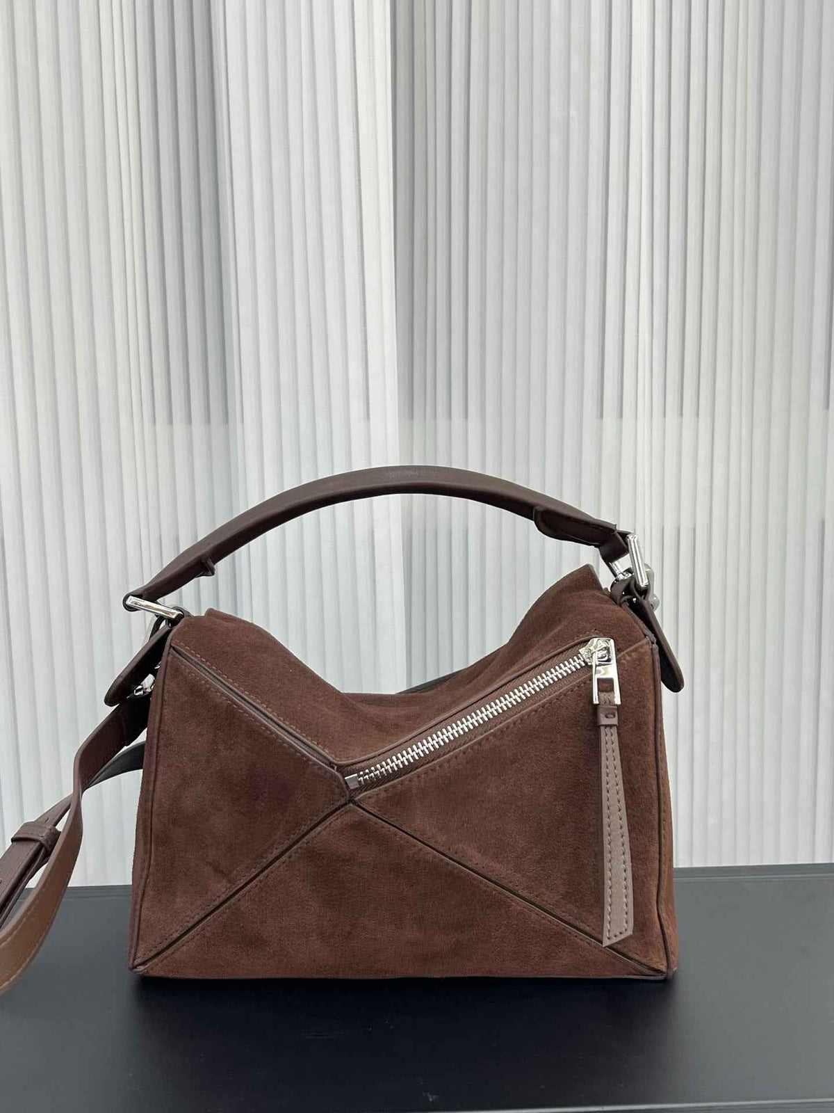 Suede Tote Bag With A Large Capacity