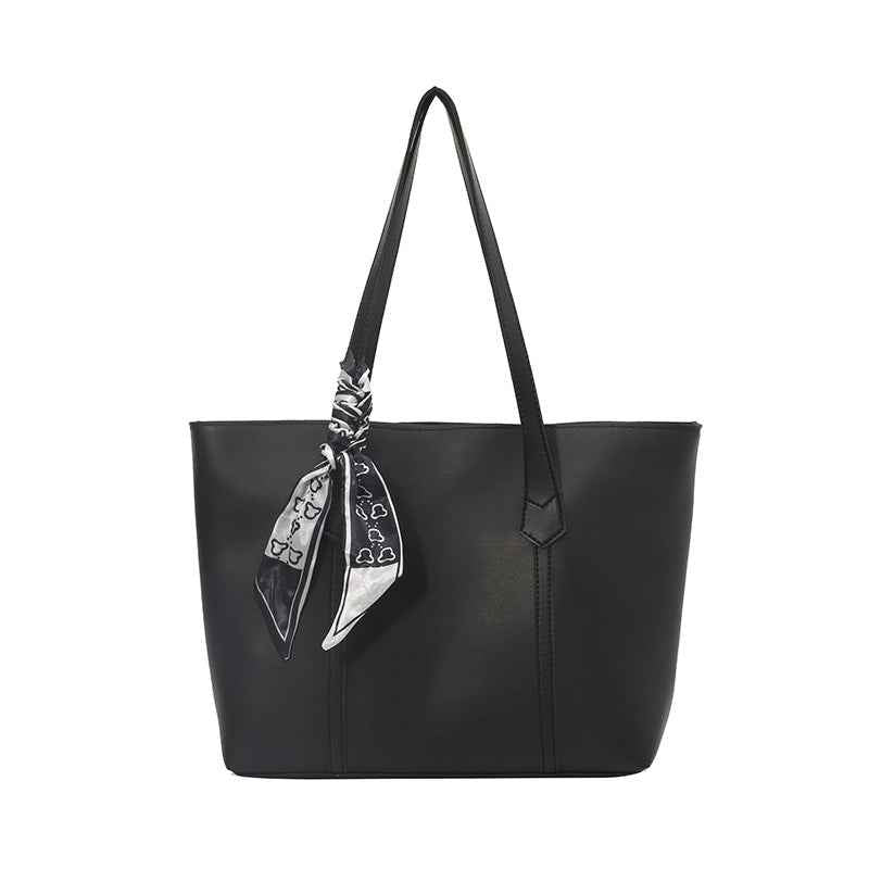 Versatile Commuter Shoulder Bag With A Premium Sophisticated Tote Design