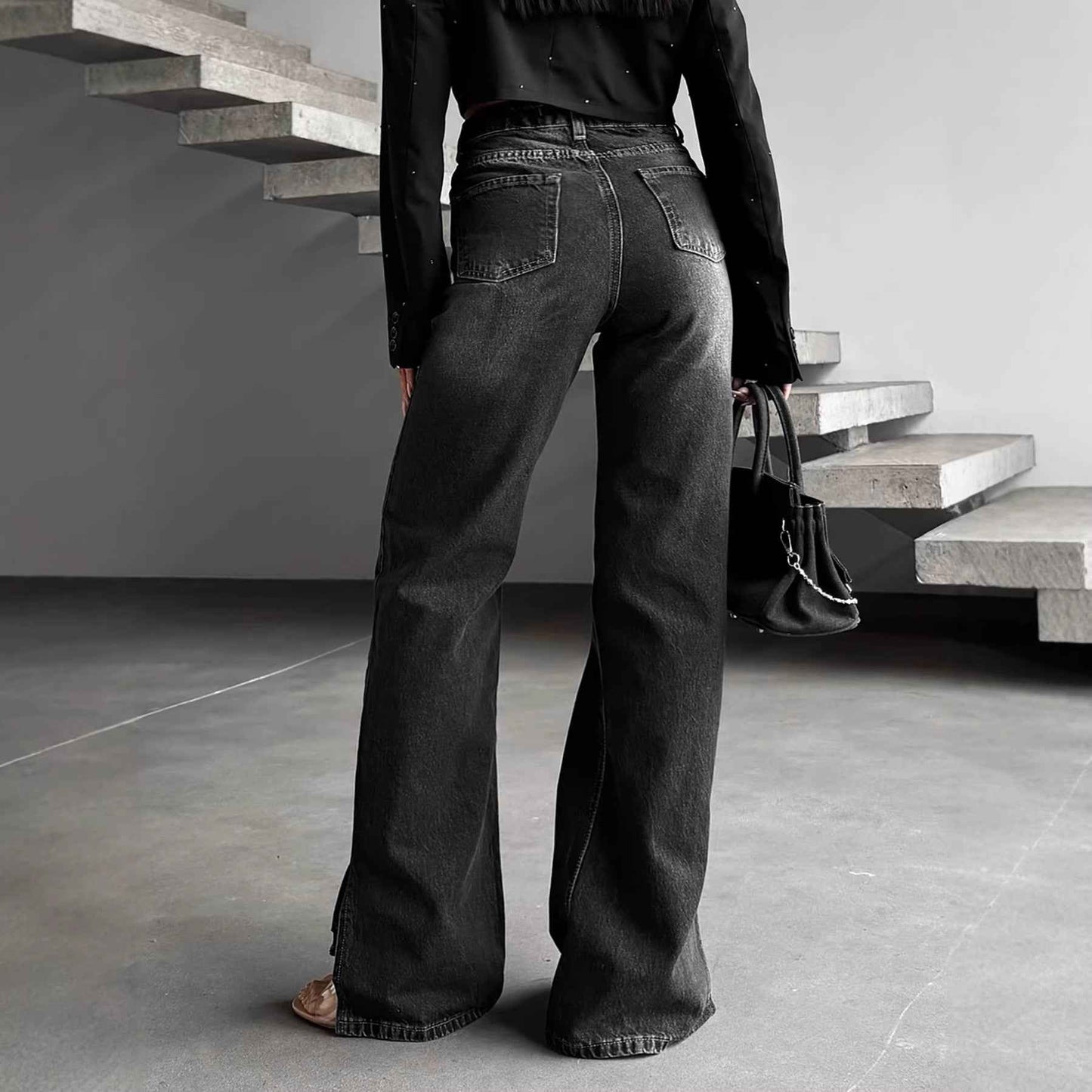 High-waisted, Slightly Flared, Washed Denim Jeans With A Slanted Waistband