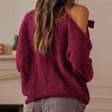 Timeless, Age-reducing Solid-color Sweater For Women With A European And American Vibe