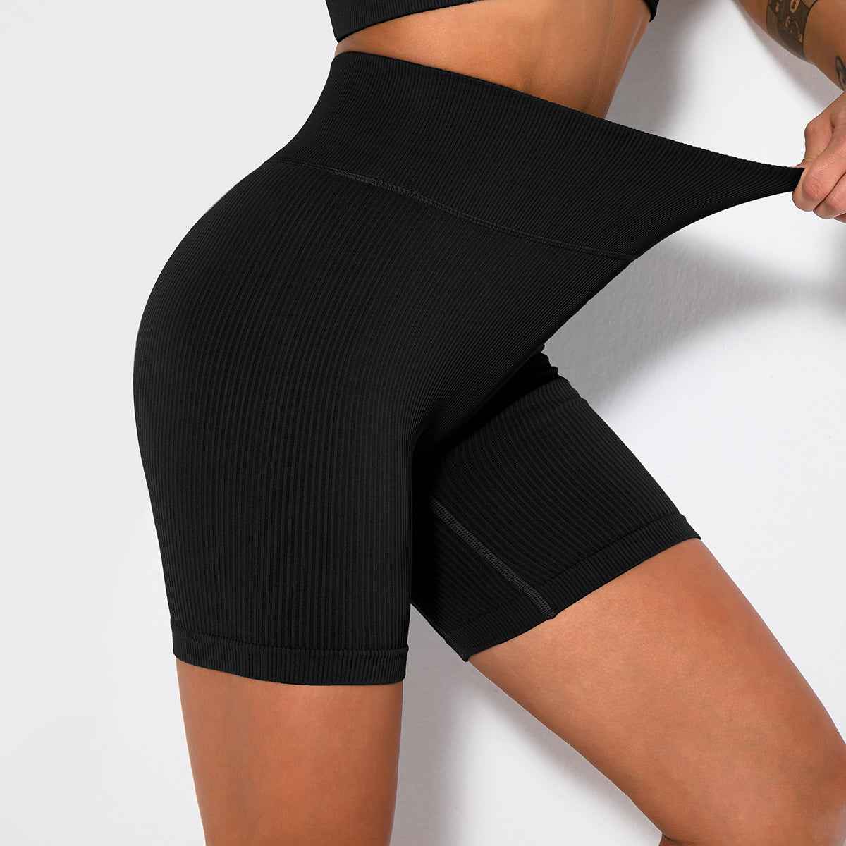 Seamless Knitted Sexy Sports Short-sleeved Shorts Yoga Wear Fitness Suit