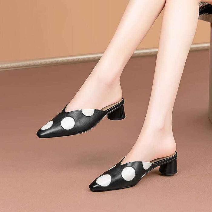 Sandales à bout carré, mi-talon, talon épais et bout fermé pour femmes