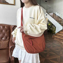 Korean-style Niche Lightweight Crossbody Shoulder Bag For Fall And Winter