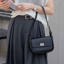 Cowhide Shoulder And Crossbody Bags As Well As Underarm Bags