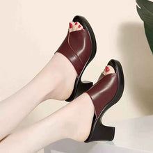 Heel Soft Leather Slip-resistant Thick Sole Peep-toe Sandals For Women