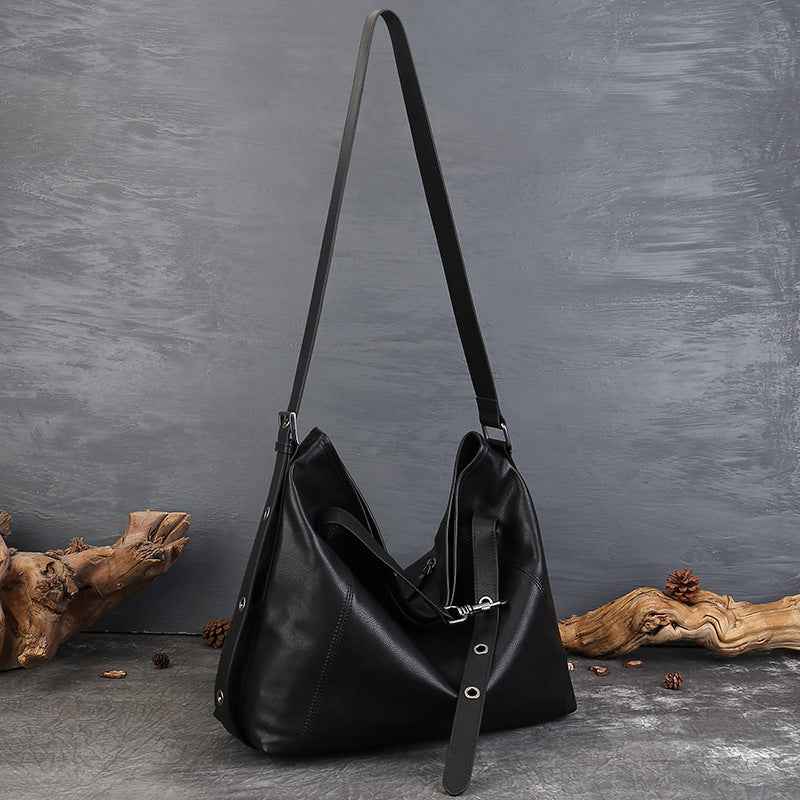 Womens Stylish Retro Large-Capacity Crossbody Bag
