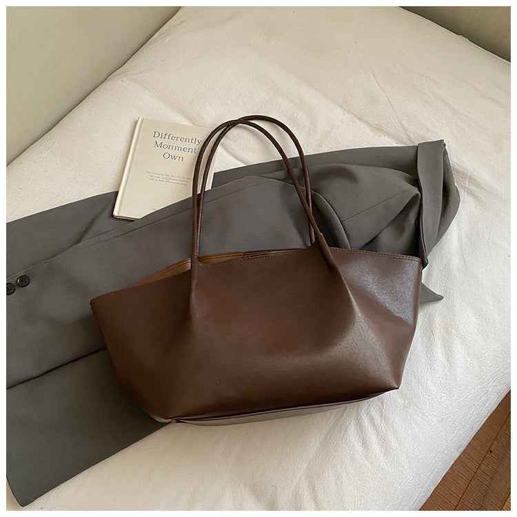 Retro Casual Large-Capacity Shoulder Bag