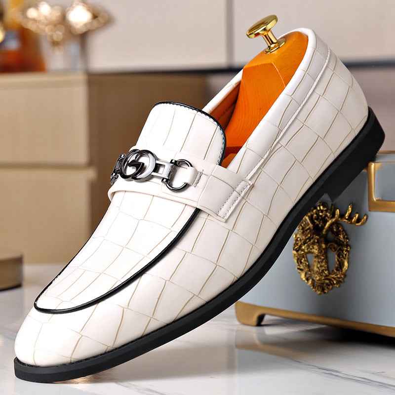 Embossed Pedal Horsebit Buckle Business Casual Youth Shoes