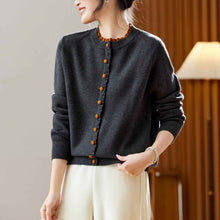 Ribbed Trim Contrast-Colored Crew-Neck Knit Sweater Womens Long Sleeve
