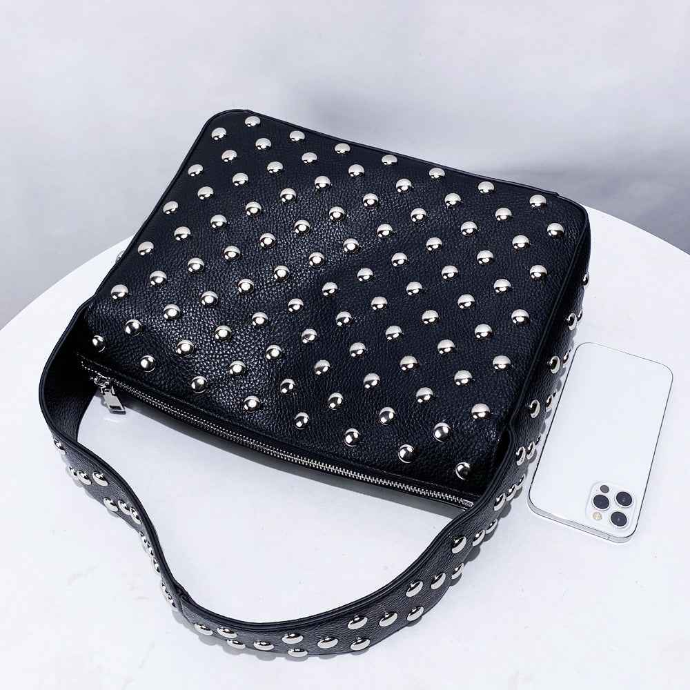 Stylish Edgy Niche Underarm Shoulder Bag With Rivet Detailing