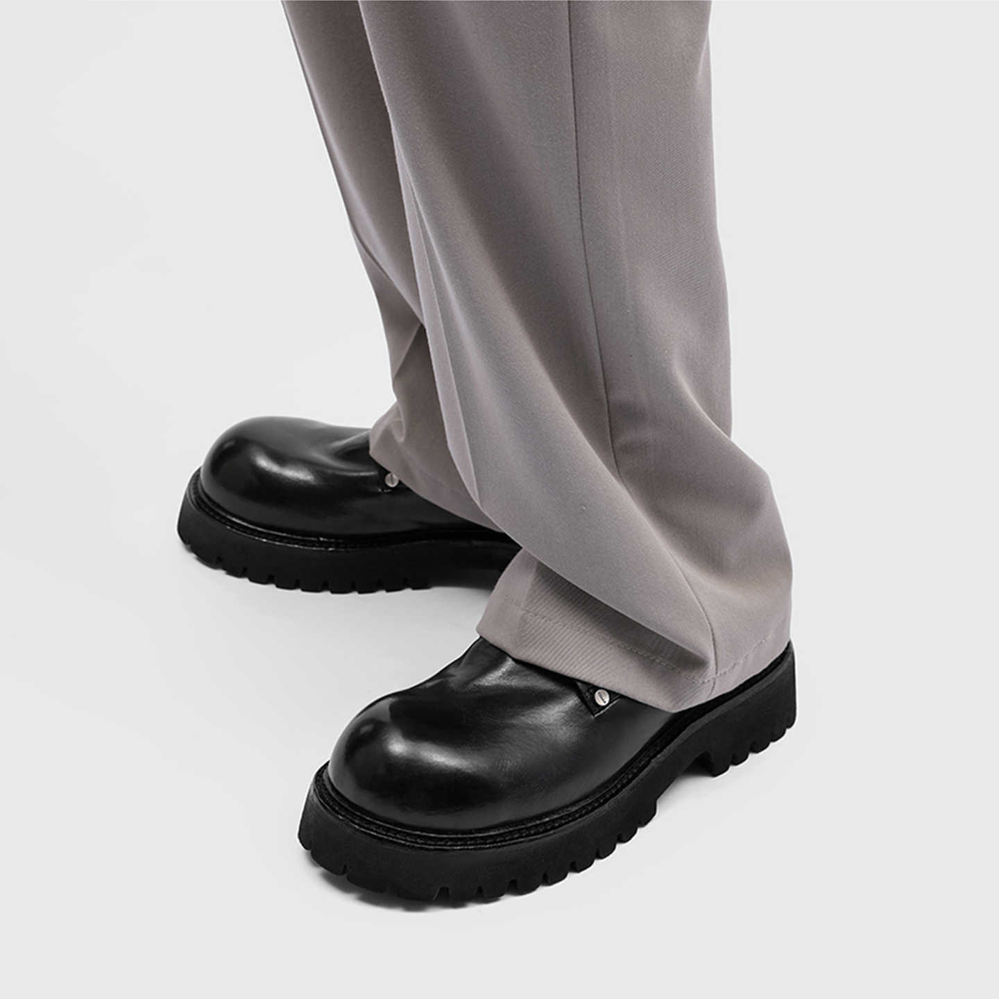 Mens Commuter Casual Leather Shoes With Thick Soles by Mirlaine Univers