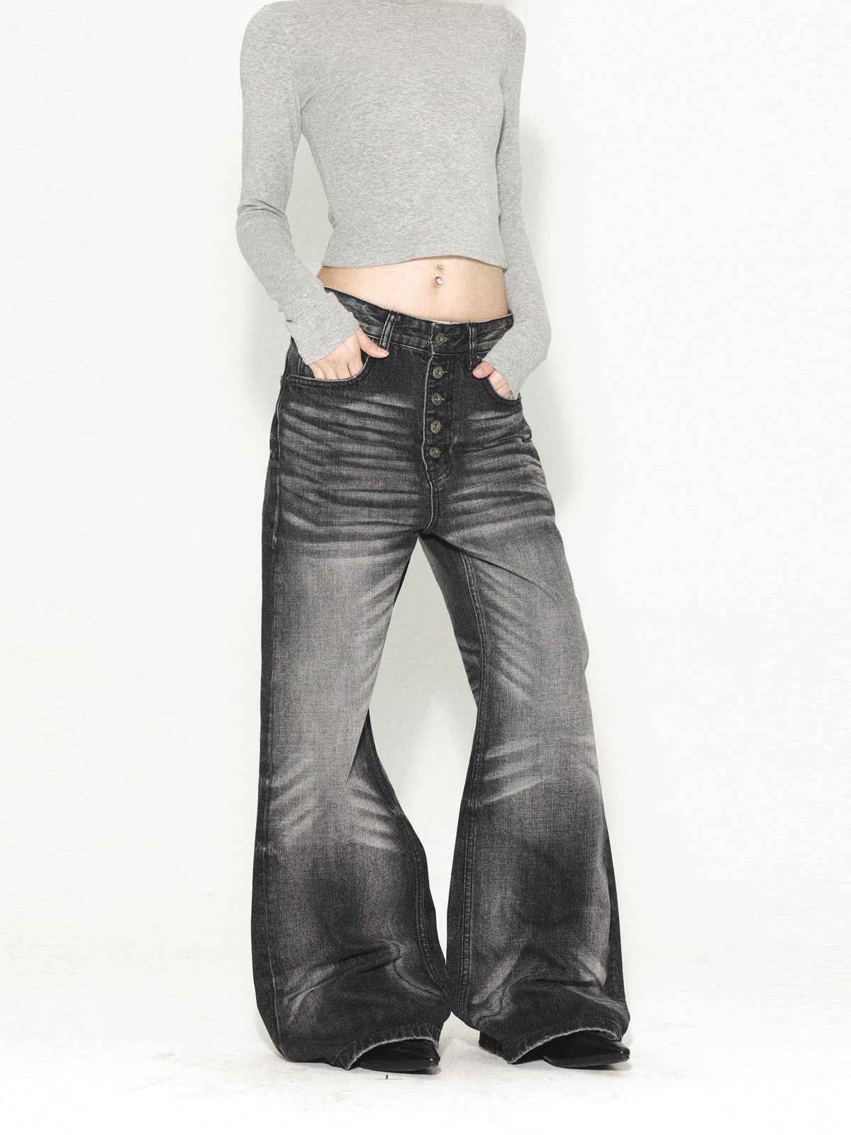 Retro Zipped Five Button Jeans